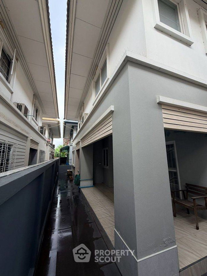 picture Pet-Friendly 3-BR House At Baan Ratcha 3, Bang Yai (ID 3306232) - 7/20