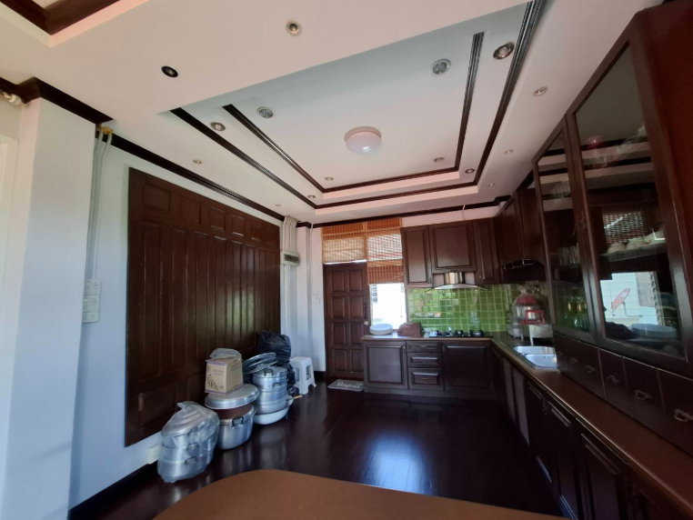 picture Bann Mit Maitri soi 28 Nong Chok, Bangkok - 9/17