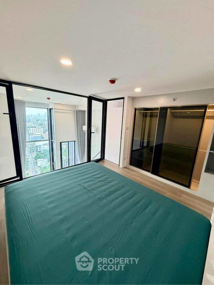 picture 200m To BTS Phra Khanong | 1-BR KnightsBridge Space Sukhumvit-Rama4 (ID 3314770) - 6/9