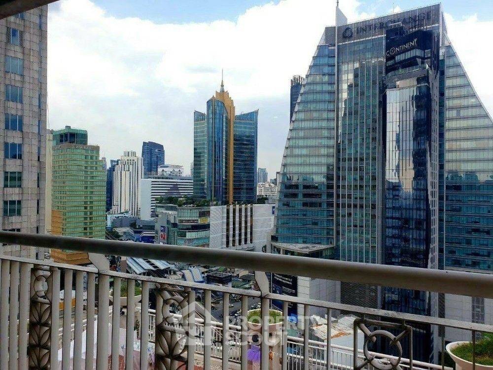 picture 3-BR Condo at Citi Smart Sukhumvit 18 near BTS Asok (ID 1832611) - 7/18