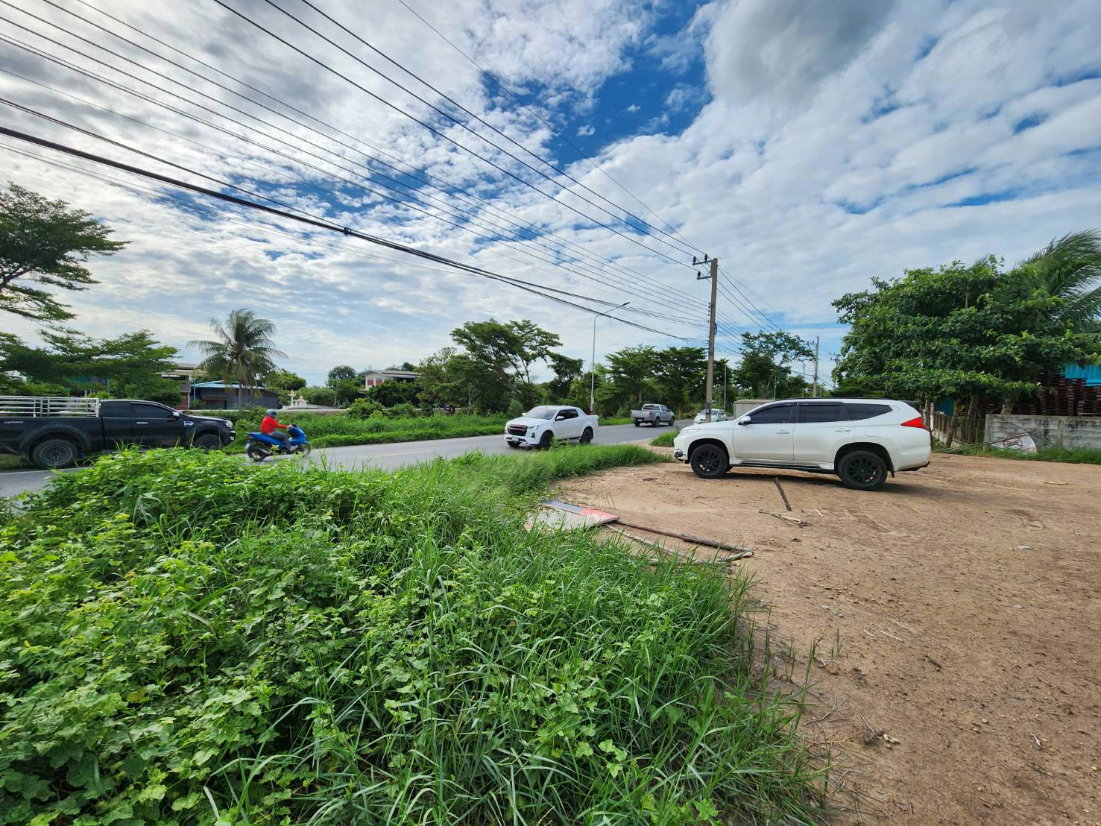 รูป ขายที่ดินแปลงสวย ลาดหลุดแก้ว ปทุมธานี ถ.เลียบคลองใหญ่ 2ไร่1งาน ถมแล้ว ทำรั้วกั้นเขตพื้นที่ครบทุกด้าน พร้อมใช้งาน เพียงวาละ 25,000 - รูปที่ 13/18