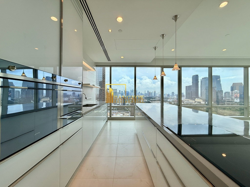 picture 185 Rajadamri | Rare 3 Bed Duplex Luxury Condo in Prime Area - BR13916CD - 12/65