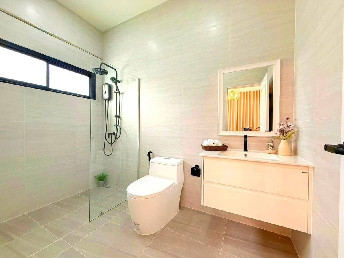 รูป 🏘️HOT DEAL!ขายบ้านพูลวิลล่า หมู่บ้านพัทยาทรอปิคอล 2 | เฟอร์นิเจอร์ครบ พร้อมเข้าอยู่ | สนใจ@sacondo - รูปที่ 12/12