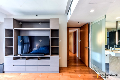 Condos for sale : Luxuriously Elevated Unit The Met