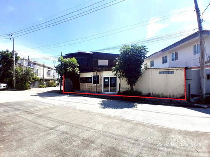 TOWN HOUSE 37.5 Sq.w. Khlong Sam Wa Bangkok for 3.3M