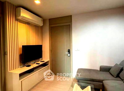 Condos for sale : 18th-Floor 1-BR Condo At Life Asoke - Rama 9 Near MRT Phra Ram 9 (ID 3316102)