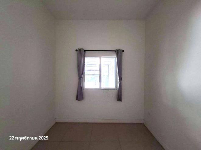 picture TOWN HOUSE 24.1 Sq.w. Krathum Baen Samut Sakhon for 1.8M - 11/39