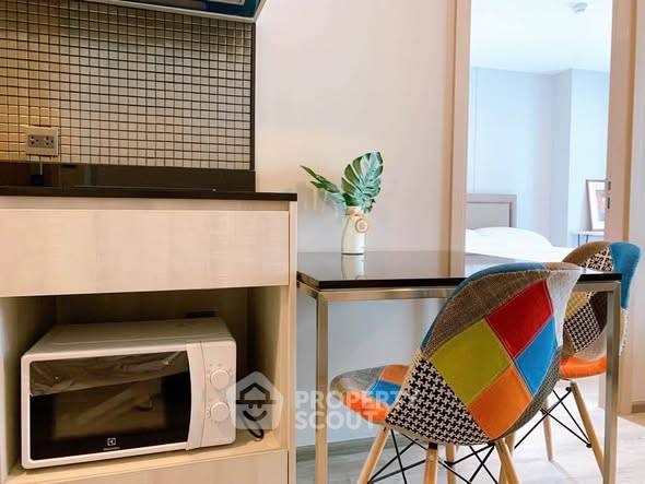picture 1-BR Condo At KnightsBridge Space Rama 9 Near MRT Phra Ram 9 (ID 3315695) - 4/8