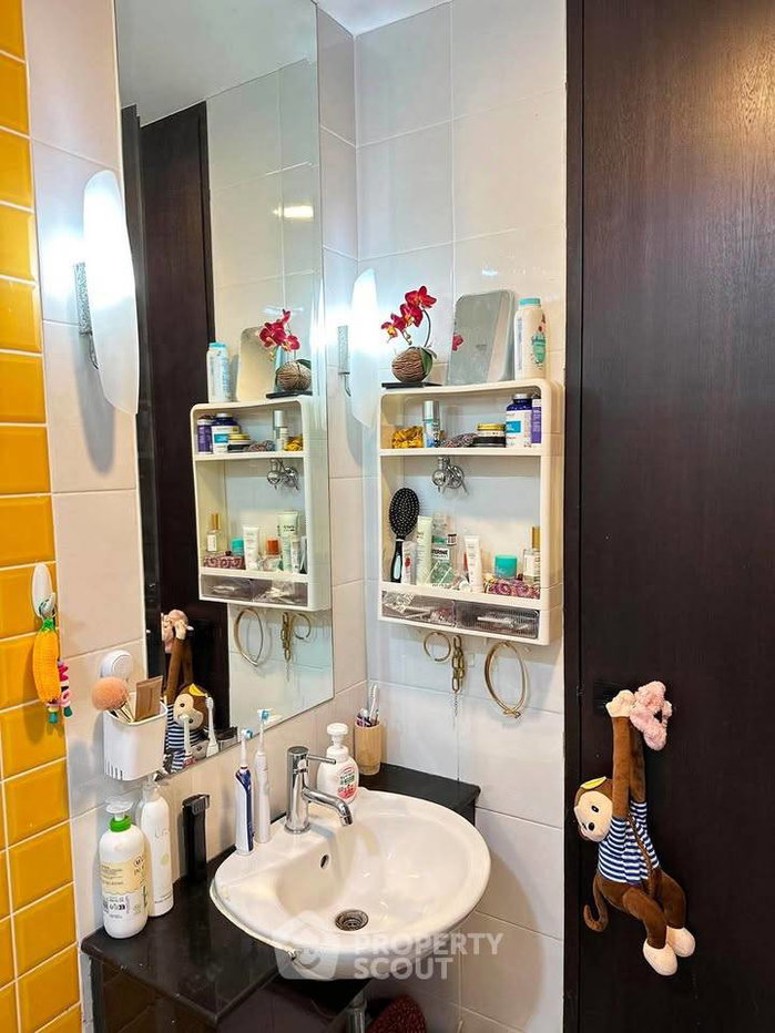 รูป คอนโด 2-ห้องนอน ที่ ซิตี้ สมาร์ท สุขุมวิท18 ใกล้ BTS อโศก (ID 3318389) - รูปที่ 24/26