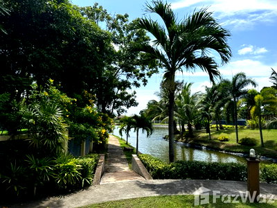 Houses for sale Bang Lamung Chonburi : 4 Bedroom House for sale at The Village At Horseshoe Point  1793420