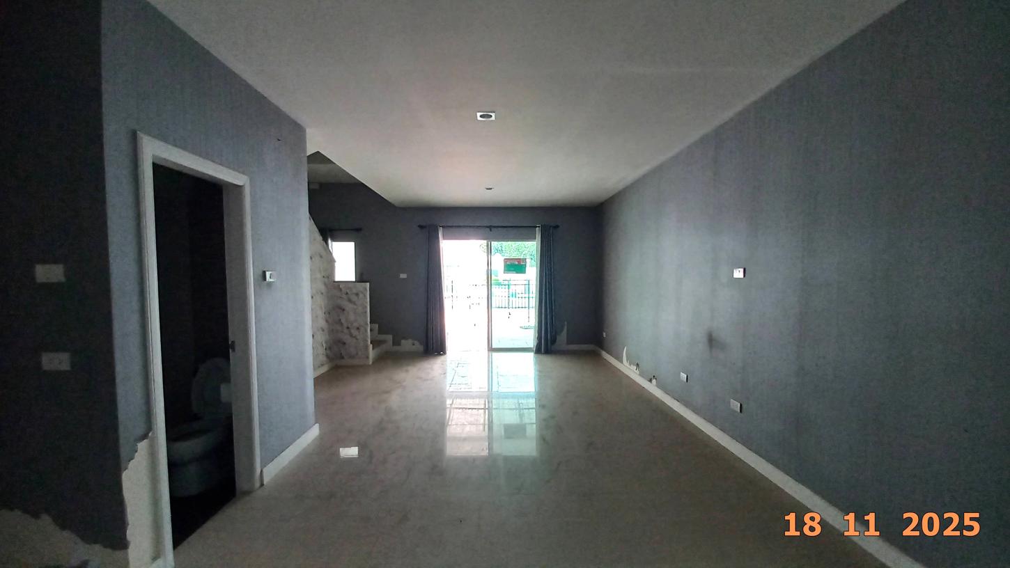 picture TOWN HOUSE 22 Sq.w. Si Racha Chonburi for 1.7M - 17/29
