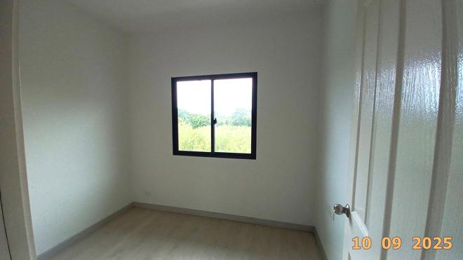 picture TOWN HOUSE 24.9 Sq.w. Ban Bung Chonburi for 1.8M - 8/29