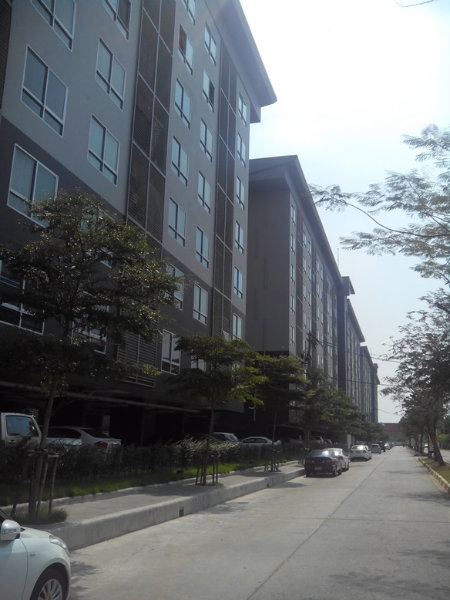 รูป ให้เช่าคอนโด พลัม นวมินทร์ 86 Plum Condo Nawamin 30 ตรม แบบกันห้องนอน ราคา   6000 บาท ห้องใหม่ ตึก b ชั้น  ระยะสัญญา : 1 ปี  - รูปที่ 8/9
