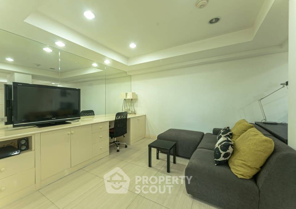 รูป คอนโด 2-ห้องนอน ที่ ศรีบำเพ็ญ คอนโด โฮม ใกล้ MRT คลองเตย (ID 3318736) - รูปที่ 4/11