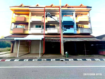 Shophouses for sale Chiang Saen Chiang Rai : SHOP HOUSE 21 Sq.w. Chiang Saen Chiang Rai for 2.8M