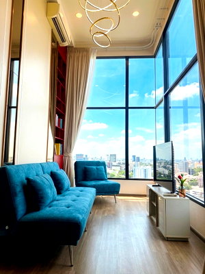 Condos for rent : 🌿 𝐅𝐨𝐫 𝐑𝐞𝐧𝐭 ✔️ 2 Bedrooms 🌃 SO Origin Kaset Interchange 💸 Only 40,000 THB/month*