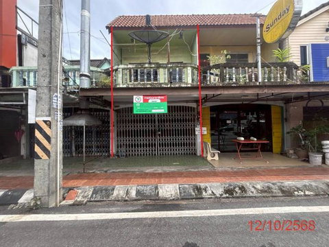 SHOP HOUSE 19.4 Sq.w. Muang Surat Thani Surat Thani for 2.4M