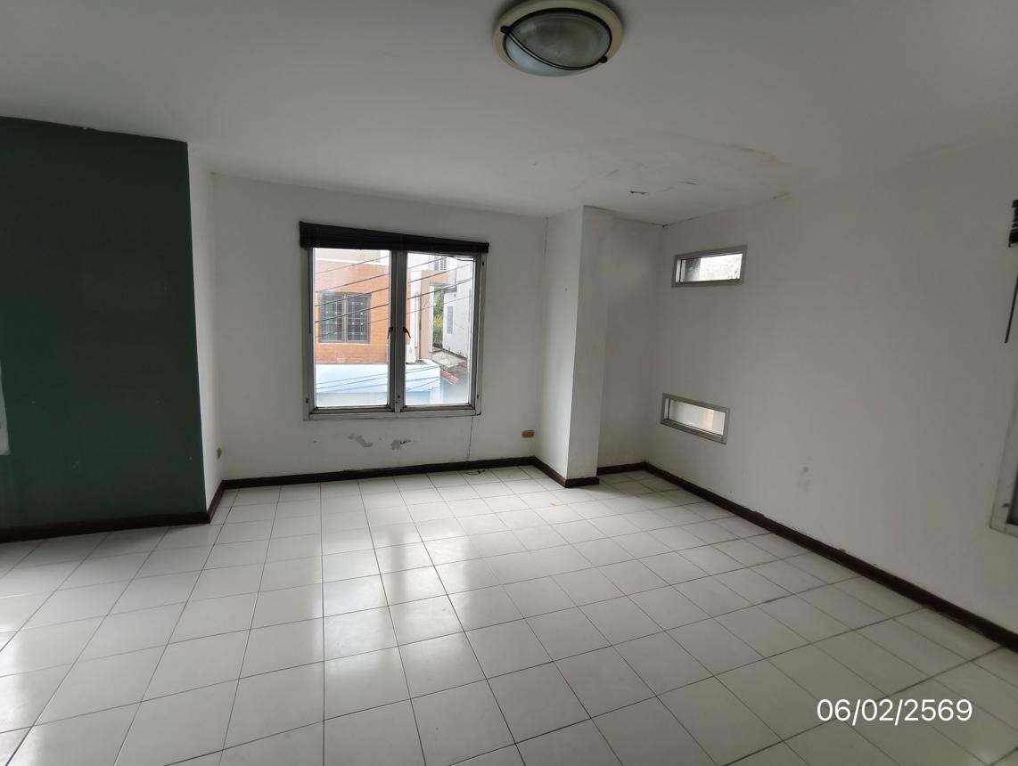 picture HOME 37 Sq.w. Wang Thonglang Bangkok for 5.8M - 30/45