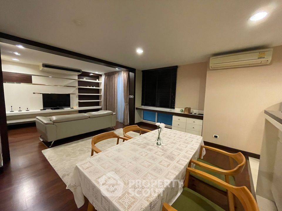 picture 2-BR 102 Sqm At The Aree Condominium Near BTS Ari (ID 985835) - 2/9