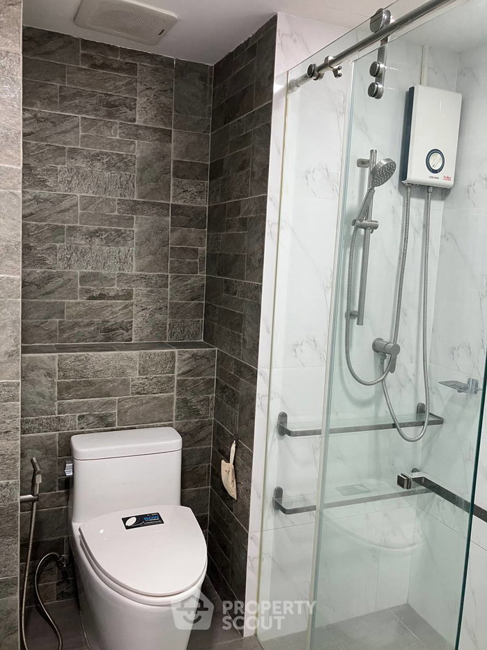 picture 2-BR Condo at Baan On-nut Sukhumvit 77 Condominium in Suan Luang (ID 3317422) - 15/19