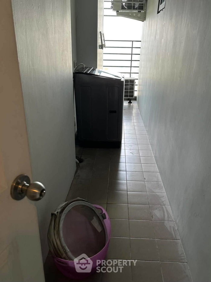 picture 3-BR Condo at Belle Grand Rama 9 near MRT Phra Ram 9 (ID 3316092) - 6/13