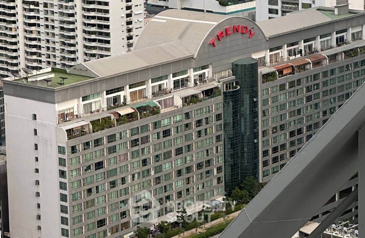 รูป ใกล้ BTS Nana เพียง 200 ม. คอนโด 1 ห้องนอน The Trendy Condominium ขาย (ID 3214481) - รูปที่ 3/4