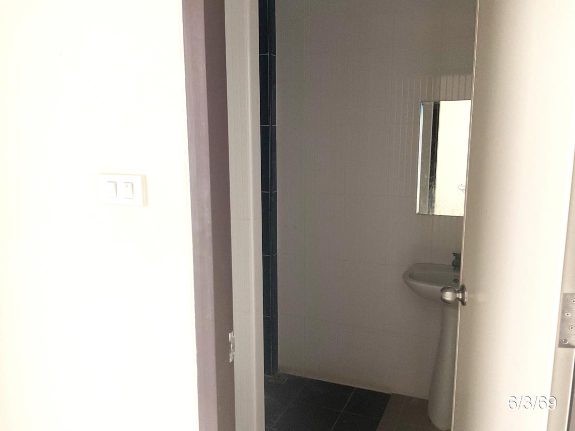 picture TOWN HOUSE 17.9 Sq.w. Pluak Daeng Rayong for 1.9M - 20/25