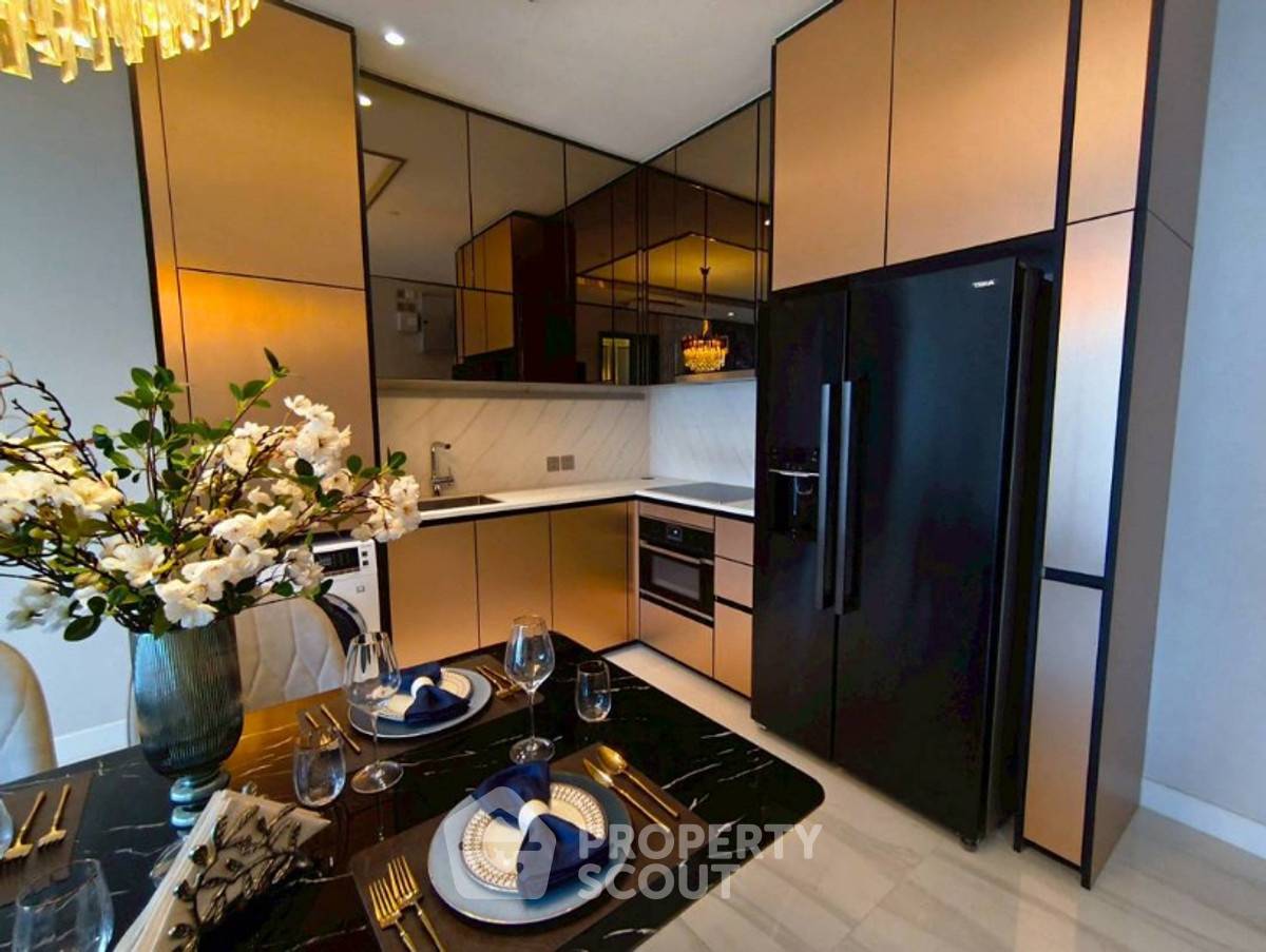 picture 3-BR Condo at Supalai Icon Sathon near MRT Si Lom (ID 2903966) - 3/15