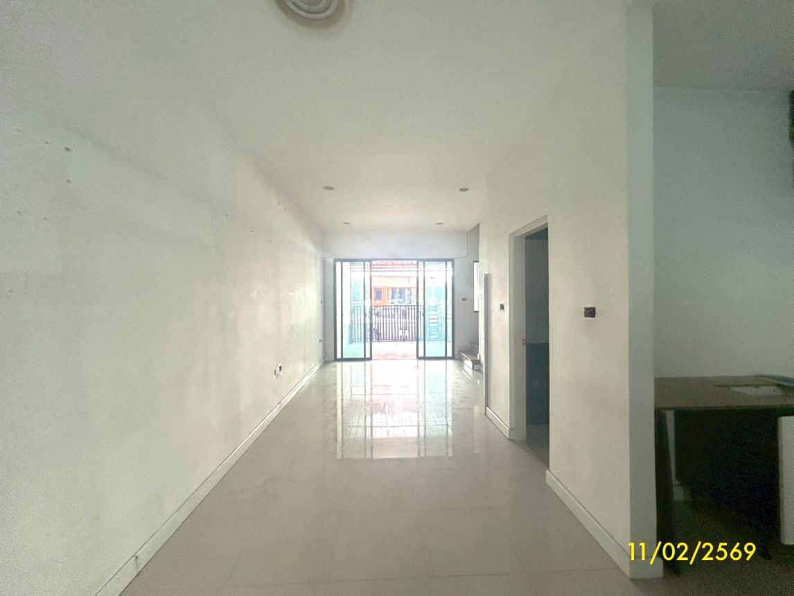 picture TOWN HOUSE 19.6 Sq.w. Bang Khae Bangkok for 3.2M - 25/45