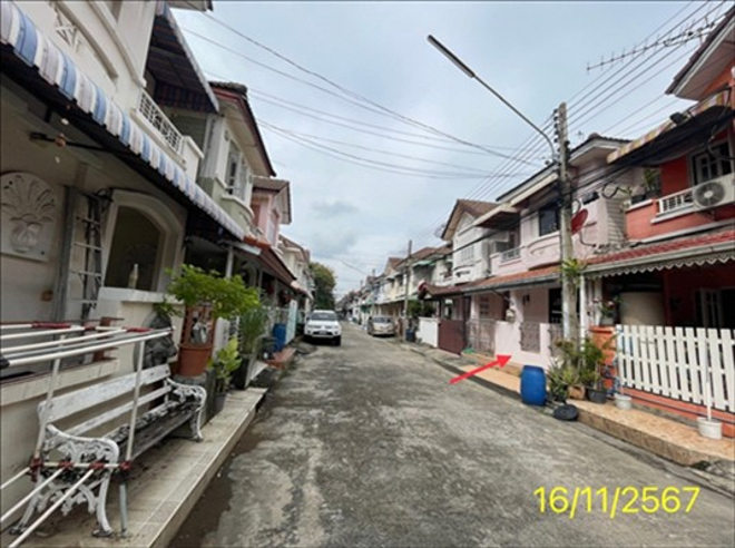 picture TOWN HOUSE 18.8 Sq.w. Lam Luk Ka Pathumthani for 1.6M - 6/17