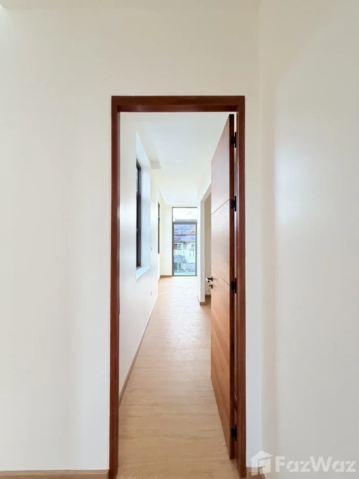 picture New Pool Villa at Chalong, Phuket 1877478 - 15/32