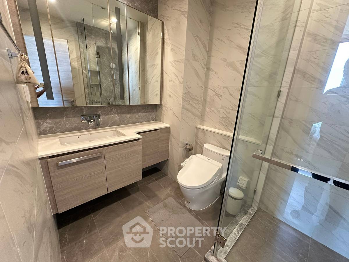 picture 1-BR Condo at The Crest Park Residences near MRT Phahon Yothin (ID 3187161) - 10/11