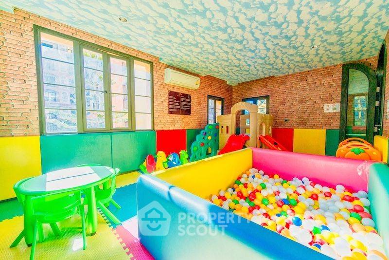 รูป คอนโด 2 ห้องนอน Venetian Signature Condo Resort Pattaya (ID 3319360) - รูปที่ 16/18