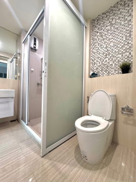 MN008019 | 1 ห้องนอน | 1 ห้องน้ำ | MRT Huai Khwang | 46 ตร.ม. | 21,000 บาท/เดือน | ชั้น 31 — Life Ratchadapisek กรุงเทพฯ