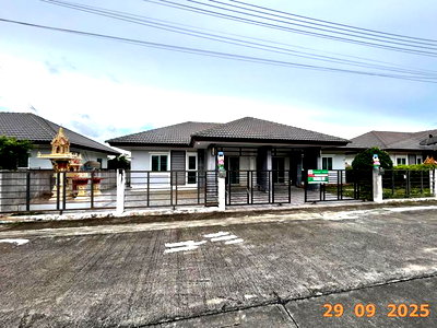 บ้านเดี่ยว ถนนสุวินทวงศ์ : บ้านเดี่ยว 72 ตร.วา สิรารมย์ พาร์ค โสธร เมืองฉะเชิงเทรา ฉะเชิงเทรา 4.2M