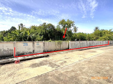 LAND 211.8 Sq.w. Bang Khae Bangkok for 6.5M