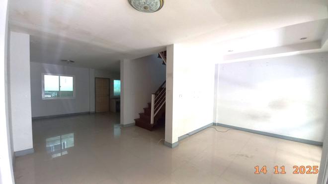 picture TOWN HOUSE 22 Sq.w. Si Racha Chonburi for 1.8M - 4/27