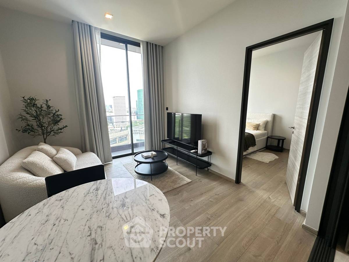 picture 1-BR Condo at The Crest Park Residences near MRT Phahon Yothin (ID 3187161) - 2/11