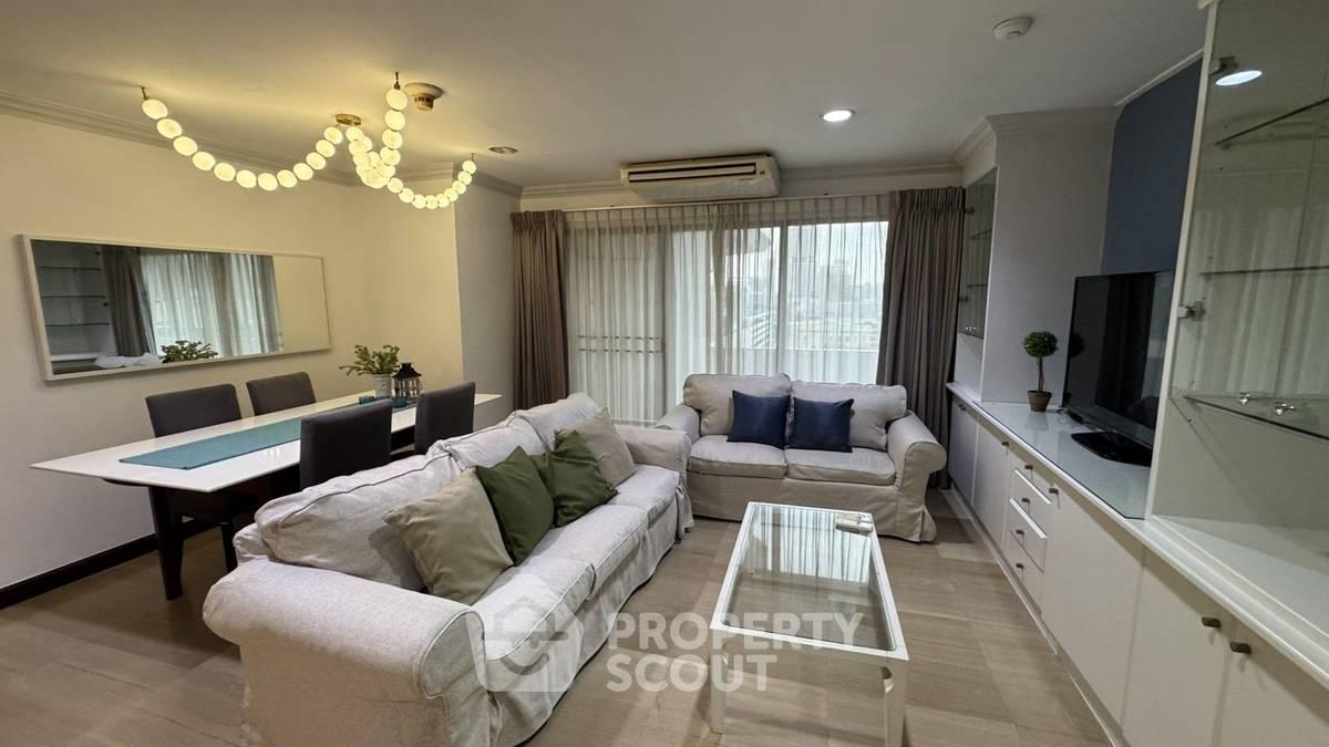 รูป คอนโด 3-ห้องนอน ที่ ริชมอนด์ พาเลส คอนโดมิเนียม ใกล้ BTS พร้อมพงษ์ (ID 3318994) - รูปที่ 1/31