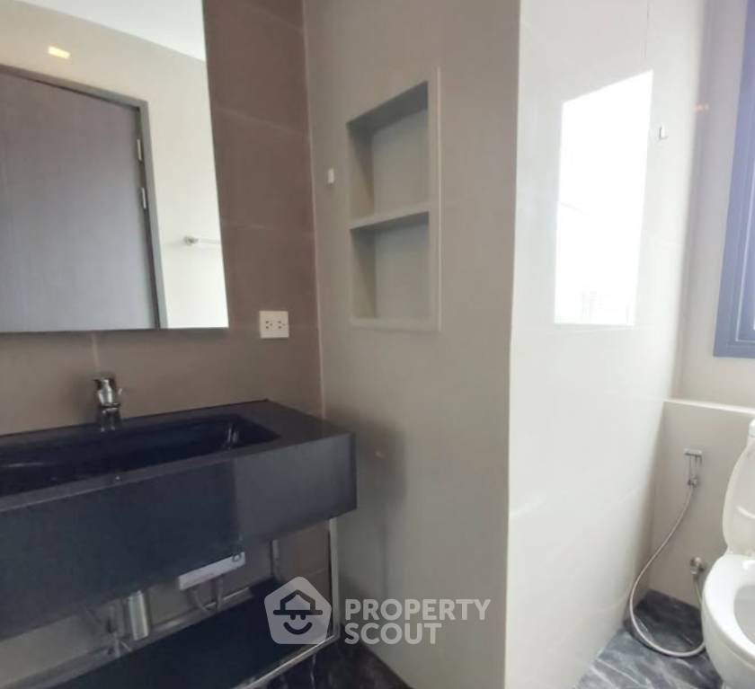 รูป ชั้นสูง คอนโด 1 ห้องนอน The Edge Sukhumvit 23 ใกล้ MRT สุขุมวิท (ID 3318357) - รูปที่ 3/3