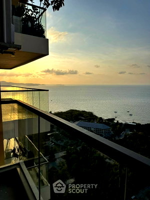 Condos for sale : Studio Condo at The Peak Towers close to Phratamnak (ID 3318745)