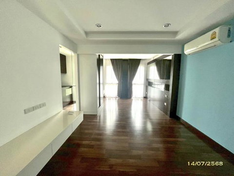 CONDO 33.02 Sq.m. Khan Na Yao Bangkok for 1.6M