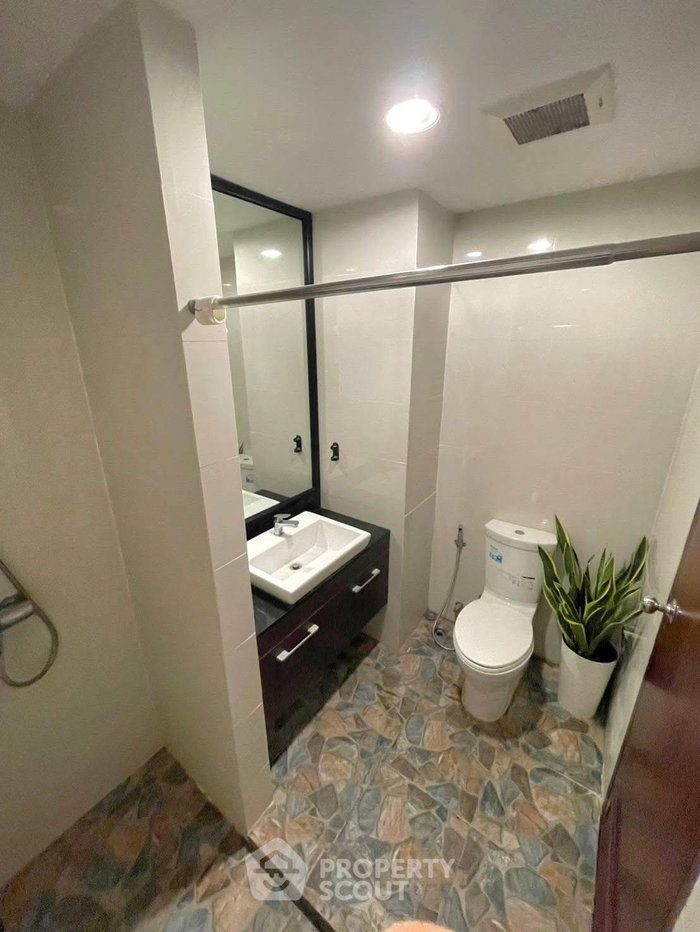 picture 1-BR Condo at The Line Phahonyothin Park near MRT Phahon Yothin (ID 3317546) - 8/19