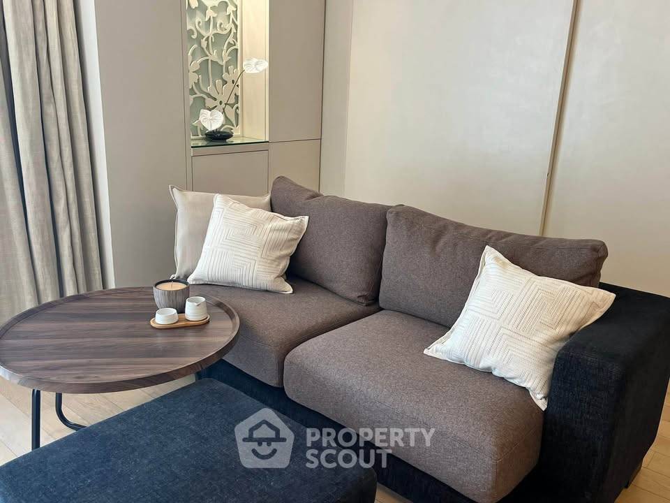 picture 1-BR Condo At Mode Sukhumvit 61 Near BTS Ekkamai (ID 3318031) - 3/10