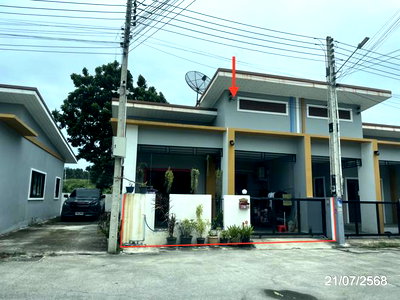 ทาวน์โฮม นิคมเหมราชอีสเทิร์นซีบอร์ด : ทาวน์เฮ้าส์ 25.9 ตร.วา เดอะ คันทรี โมเดิร์นโฮม ปลวกแดง ระยอง 1.5M