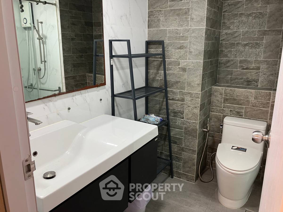 picture 2-BR Condo at Baan On-nut Sukhumvit 77 Condominium in Suan Luang (ID 3317422) - 17/19