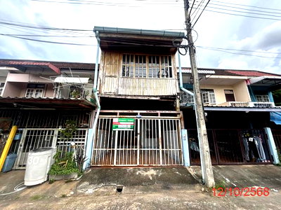 ทาวน์โฮม สุราษฎร์ธานี : ทาวน์เฮ้าส์ 18.4 ตร.วา เมืองสุราษฎร์ธานี สุราษฎร์ธานี 1.1M