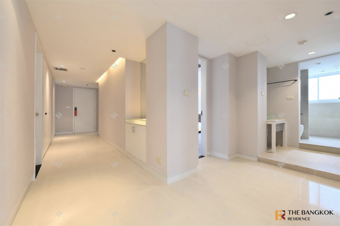 ยูนิต Luxury หรูหราแบบไม่ต้องรอ หลังสวน วิลล์ ใกล้ BTS สถานีราชดำริ