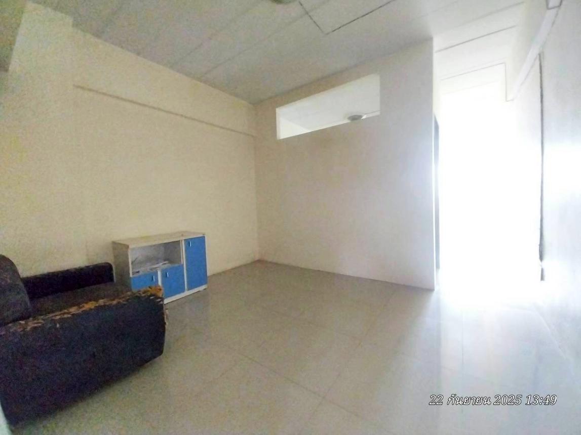 picture CONDO 34.46 Sq.m. Min Buri Bangkok for 524,000 - 12/25