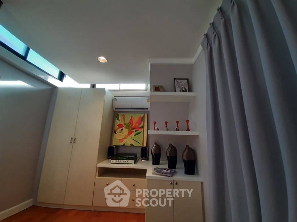 รูป คอนโด 2 ห้องนอน ขนาด 142 ตร.ม. Supalai Place Sukhumvit 39 ใกล้ BTS พร้อมพงษ์ (ID 3318099) - รูปที่ 19/30